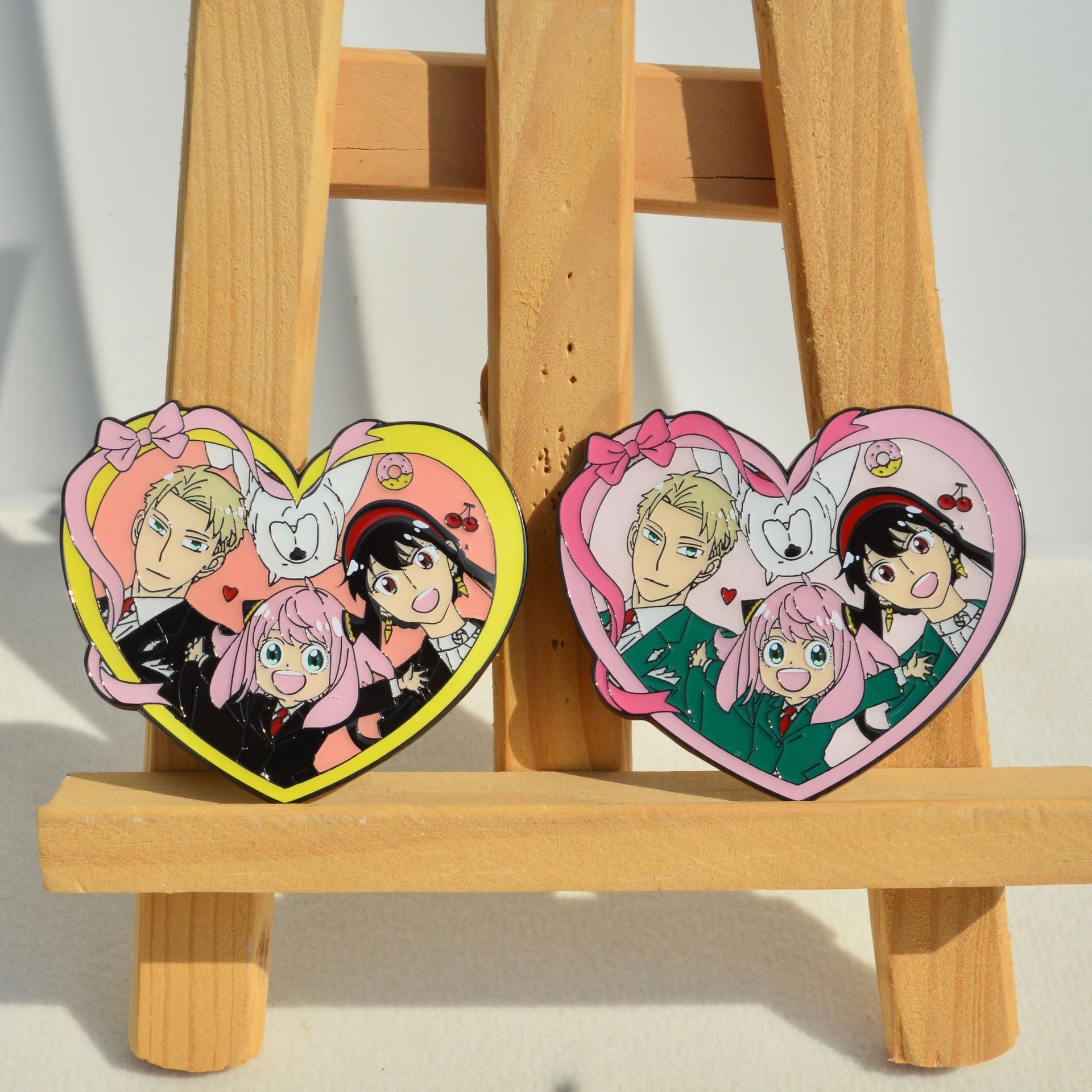 Anime Cosplay Yor - Anya Yor Loid Bond Badges Pendant